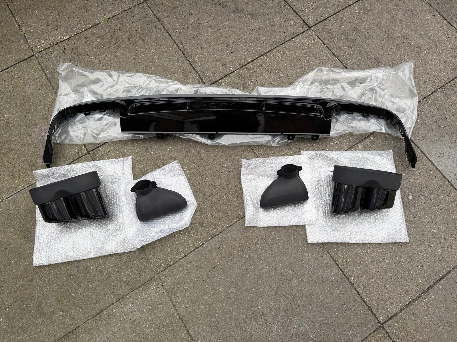 Audi S6 A6 C8 Diffuser nieuw met uitlaatstukken 2018-2025, Ophalen, Nieuw, Audi