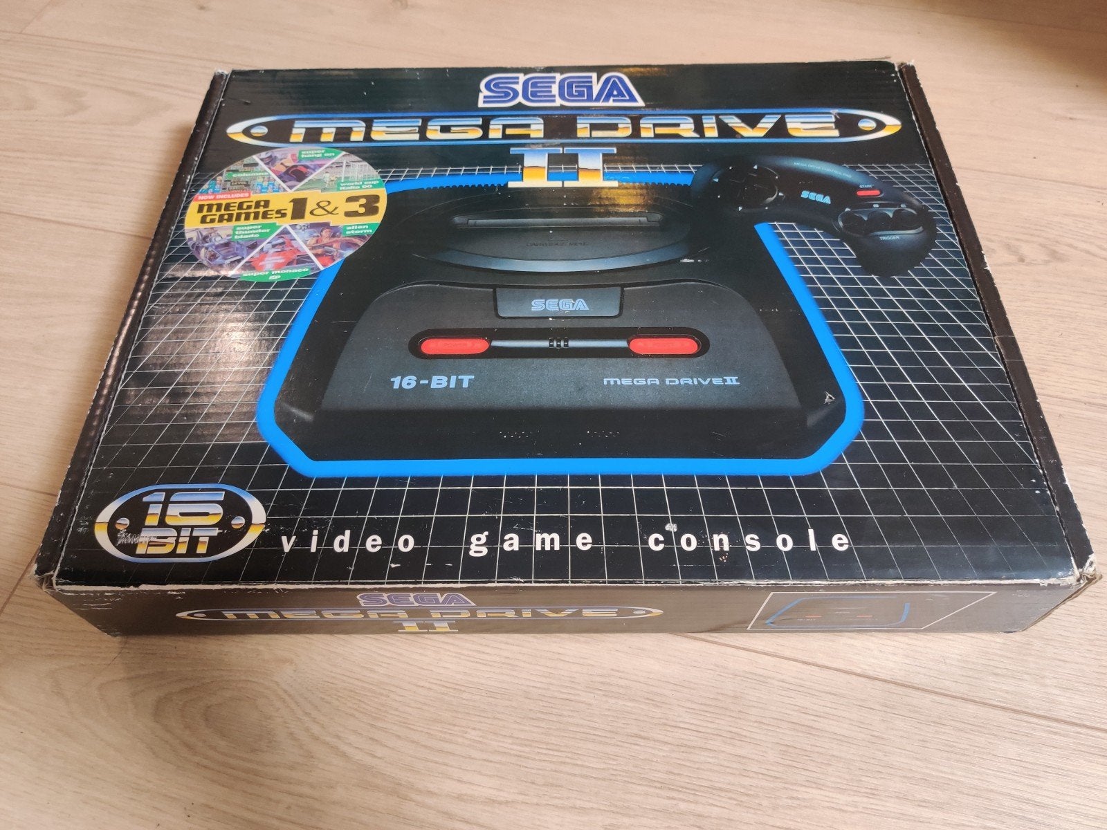 Sega Mega Drive II Console compleet met games, Ophalen, Mega Drive, Met 2 controllers, Gebruikt