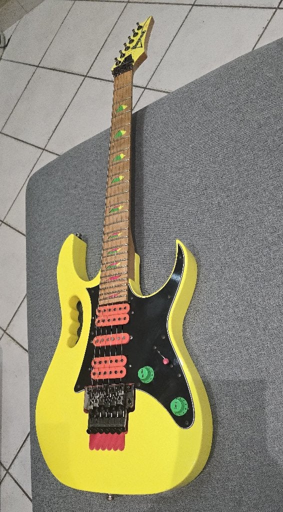 Ruilen tegen een Ibanez usa UCGR Ibanez Jem777DY, Ophalen, Zo goed als nieuw