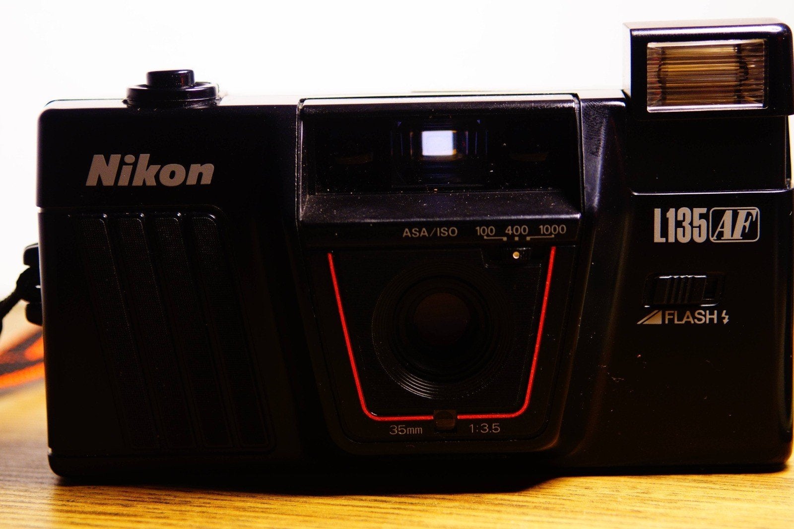 Nikon L135 AF retro point and shoot camera, Ophalen, 1980 tot heden, Fototoestel