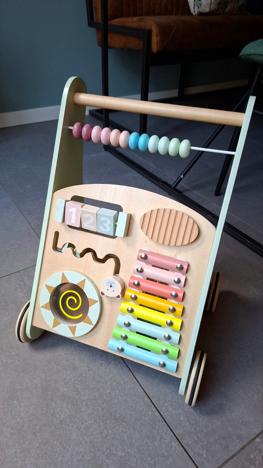 Loopkar met speelfuncties - Zo goed als nieuw, Ophalen, Zo goed als nieuw, Overige typen, Met wieltjes