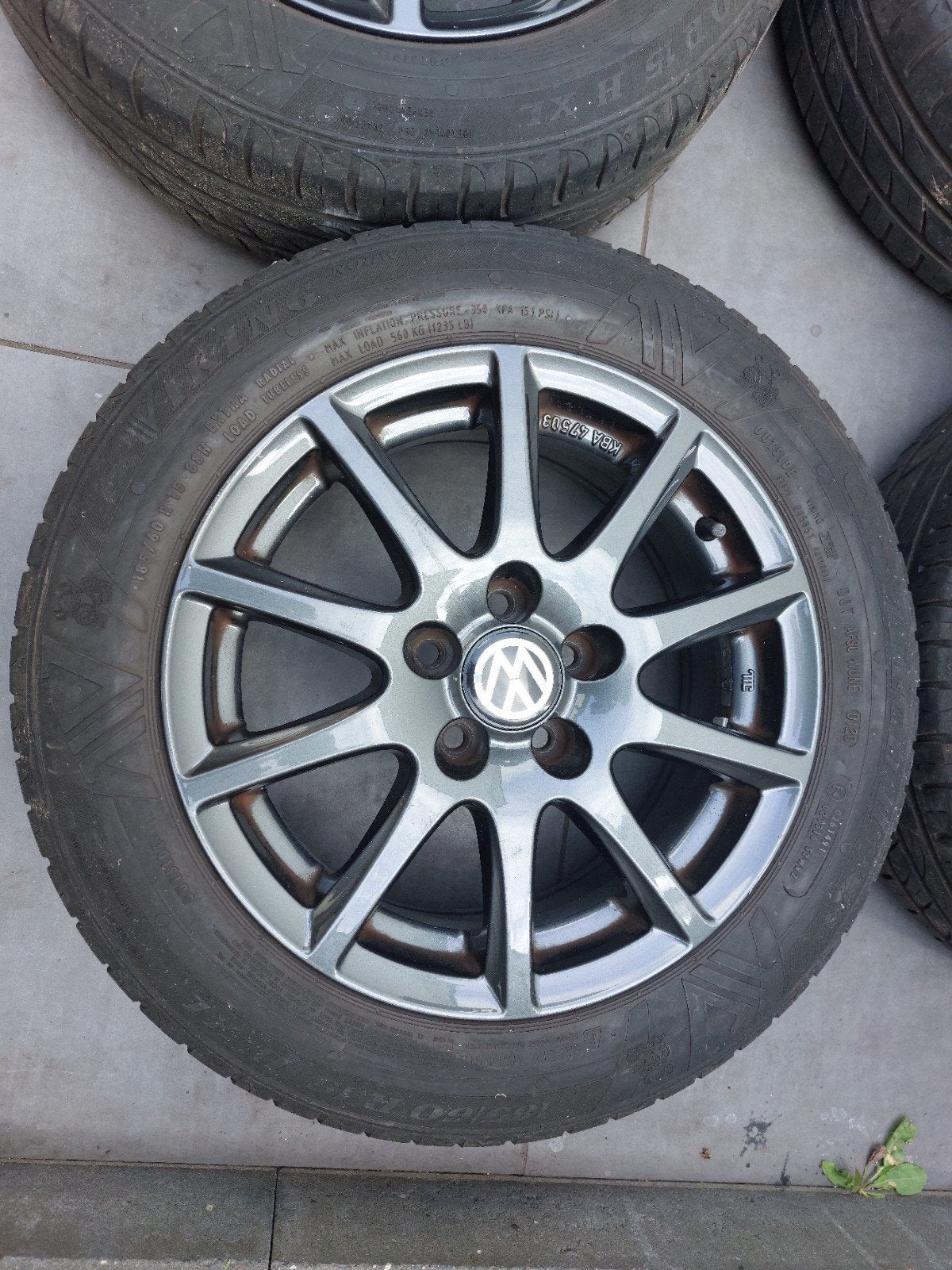 Vw. Polo Bluemotion 15 inch Rial velgen met zomerbande, Ophalen of Verzenden, Gebruikt