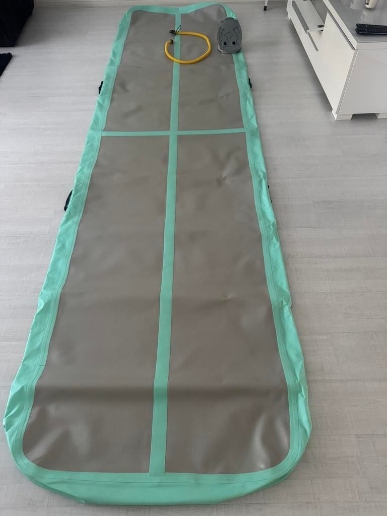 Airtrack 400x100x20 cm opblaasbare turnmat voor vloerturnen, Ophalen, Zo goed als nieuw