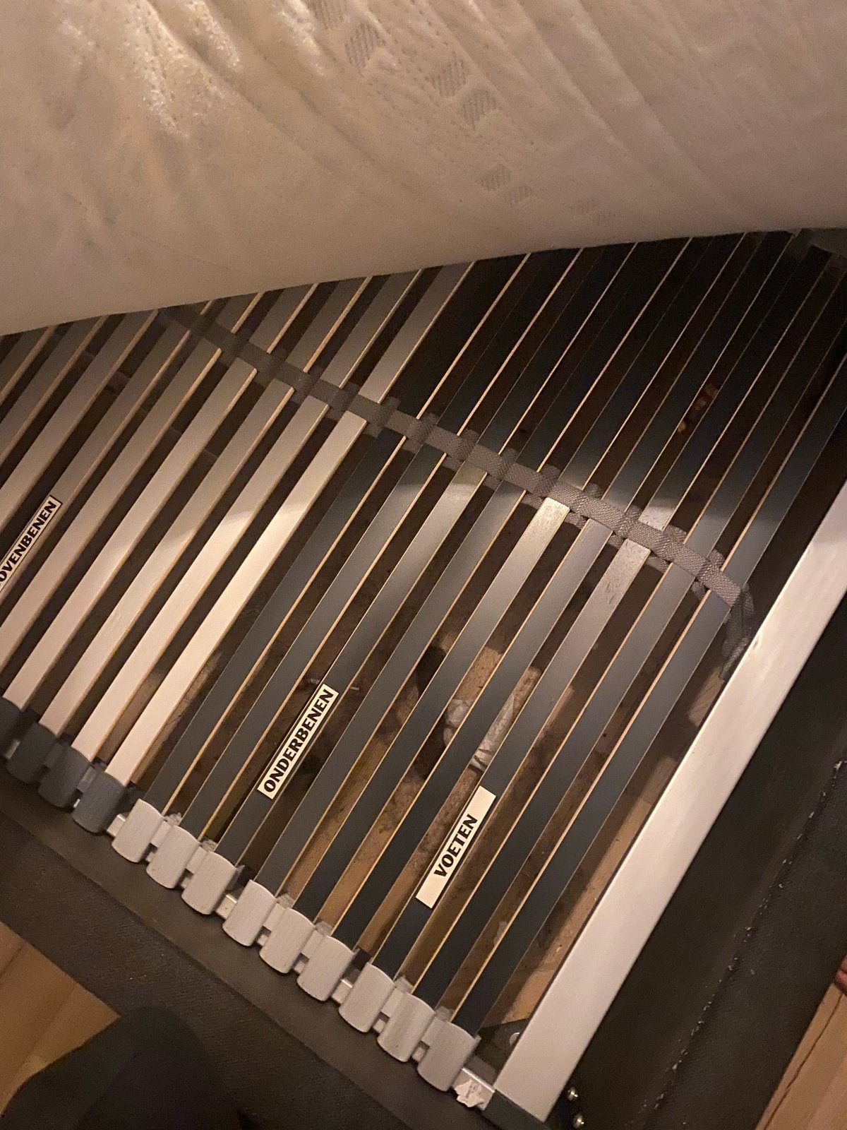 Tweepersoonsbed met lattenbodem en hoofdbord, Ophalen, Gebruikt, Tweepersoons, 180 cm