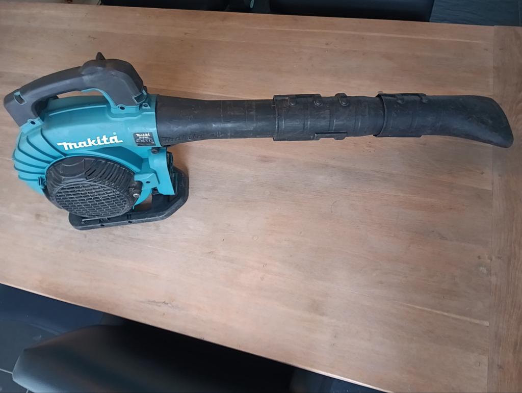 Makita bladblazer DUB363, Tuin en Terras, Bladblazers, Ophalen of Verzenden, Elektrisch