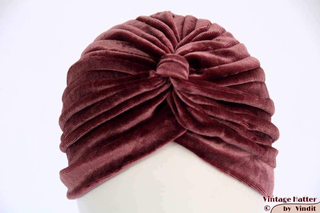 Tulband fluweel in diverse kleuren nieuw one size fits most, Kleding | Dames, Ophalen of Verzenden, Nieuw, One size fits all, Hoed