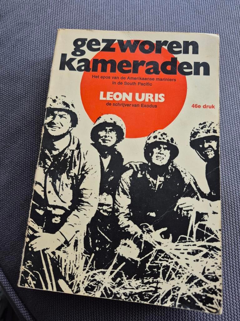 Gezworen Kameraden - Leon Uris (46e druk), Boeken, Leon Uris, Marine, Ophalen of Verzenden, Tweede Wereldoorlog
