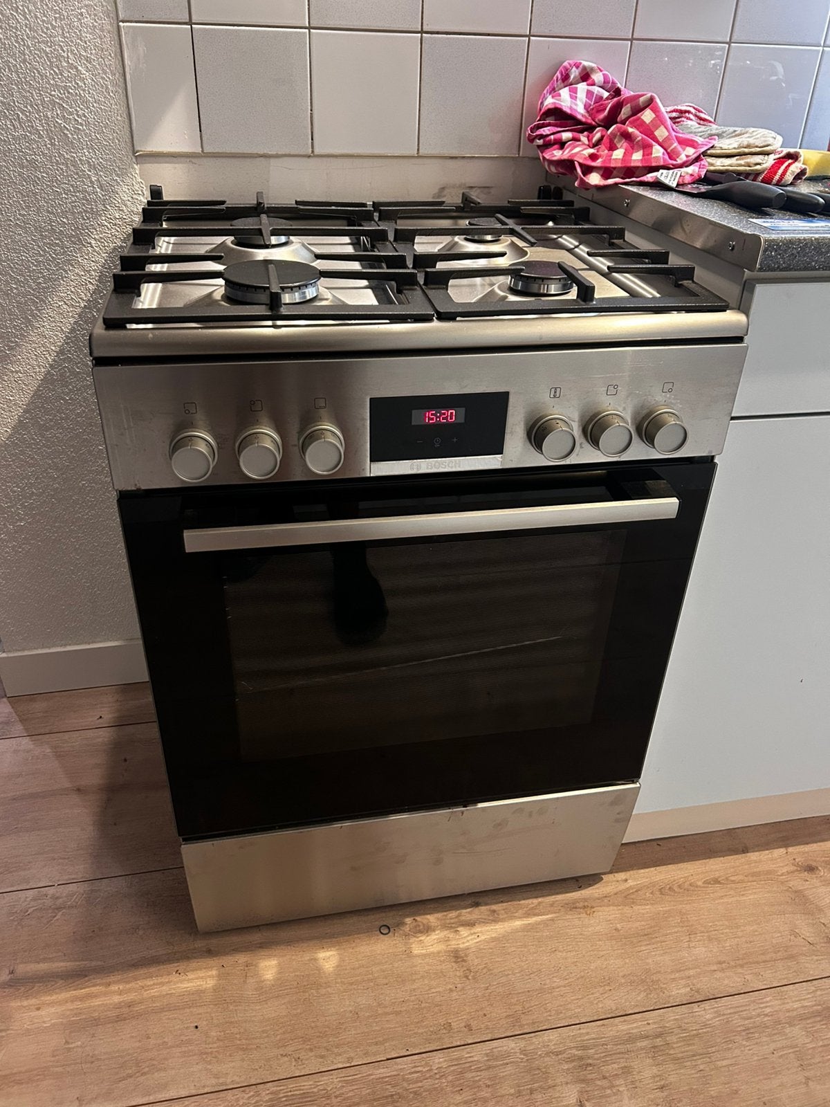 Bosch Serie 4 gasfornuis met elektrische oven – RVS, Ophalen, 4 kookzones, Zo goed als nieuw, Gas