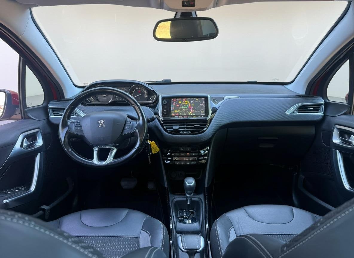 Peugeot 2008 1.2 PureTech Allure automaat, Auto's, Stof, Euro 6, 1199 cc, 610 kg