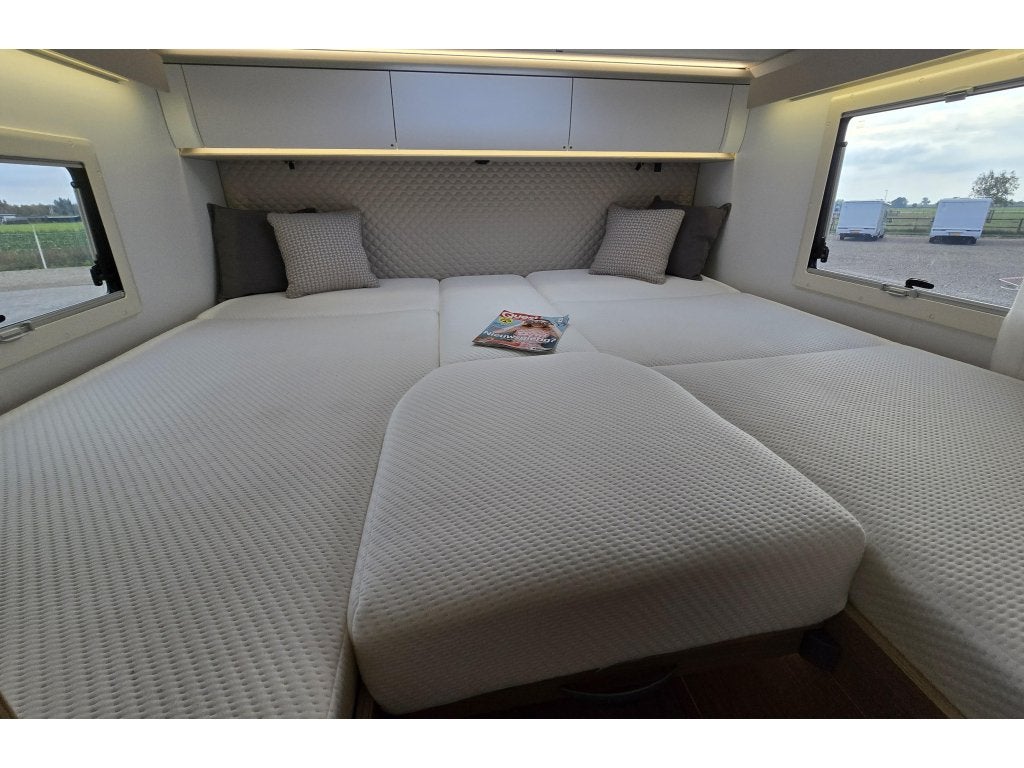 Foto 13 van Adria Matrix Plus 670 DL Nieuw Model 8Traps Automaat 2026