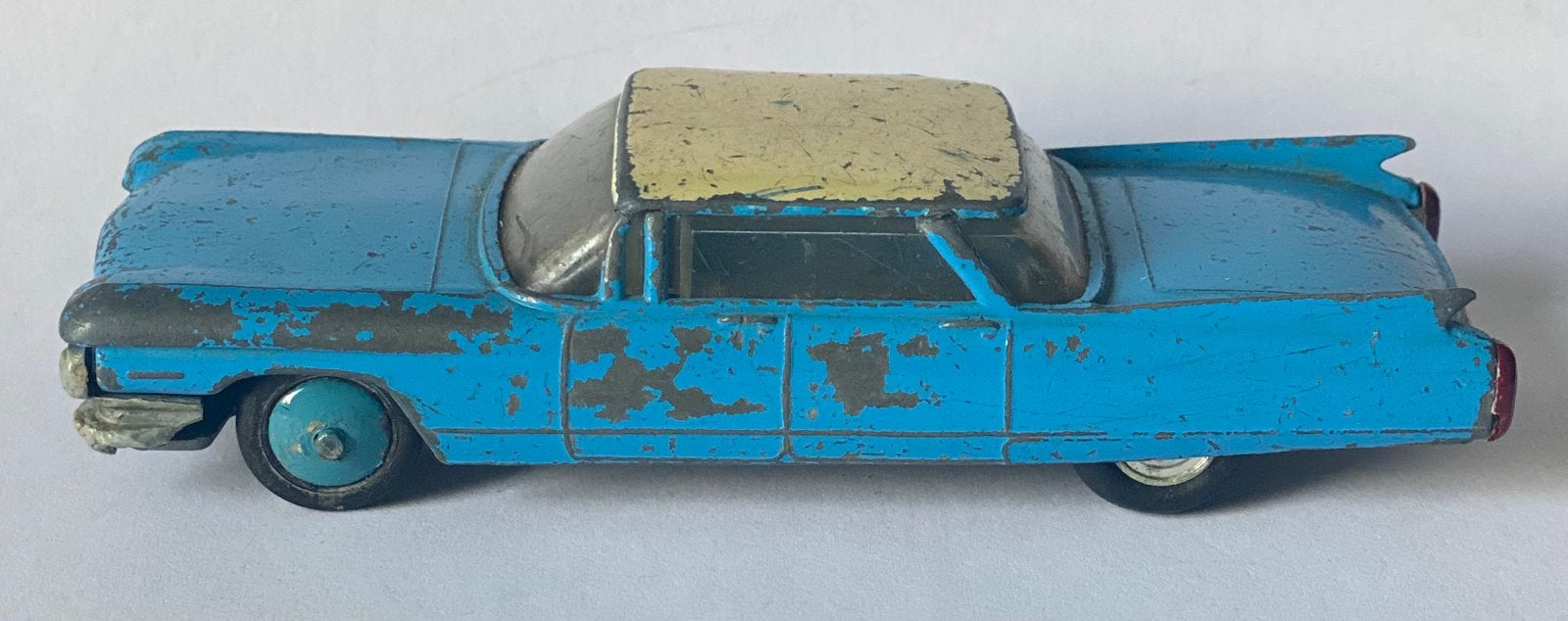 Cadillac 62 sedan 1:50, Ophalen of Verzenden, Zo goed als nieuw, Auto, Overige merken