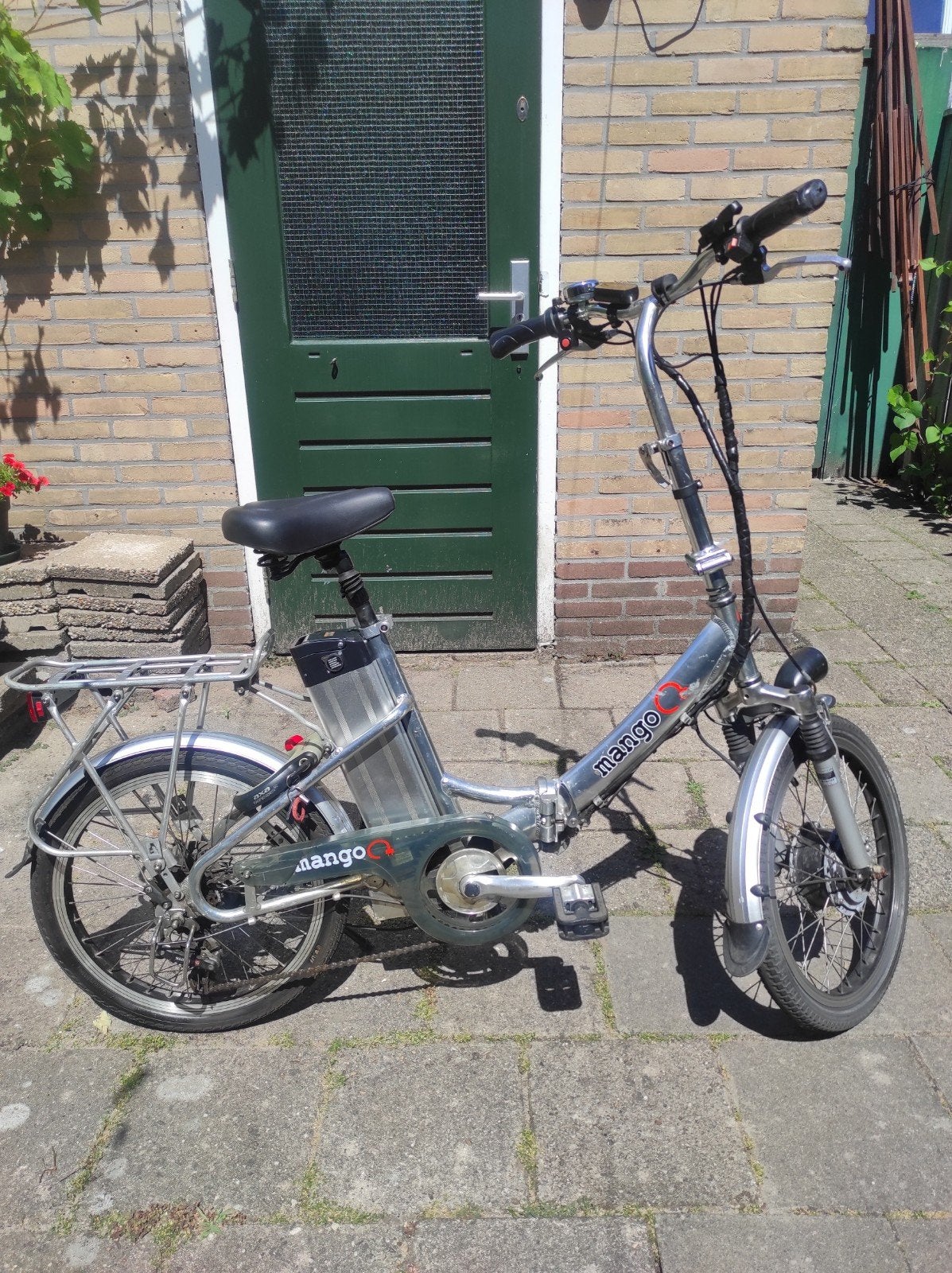 Elektrische fiets nango, Fietsen en Brommers, Fietsen | Vouwfietsen, Overige merken, Gebruikt, 16 tot 18 inch, Ophalen of Verzenden