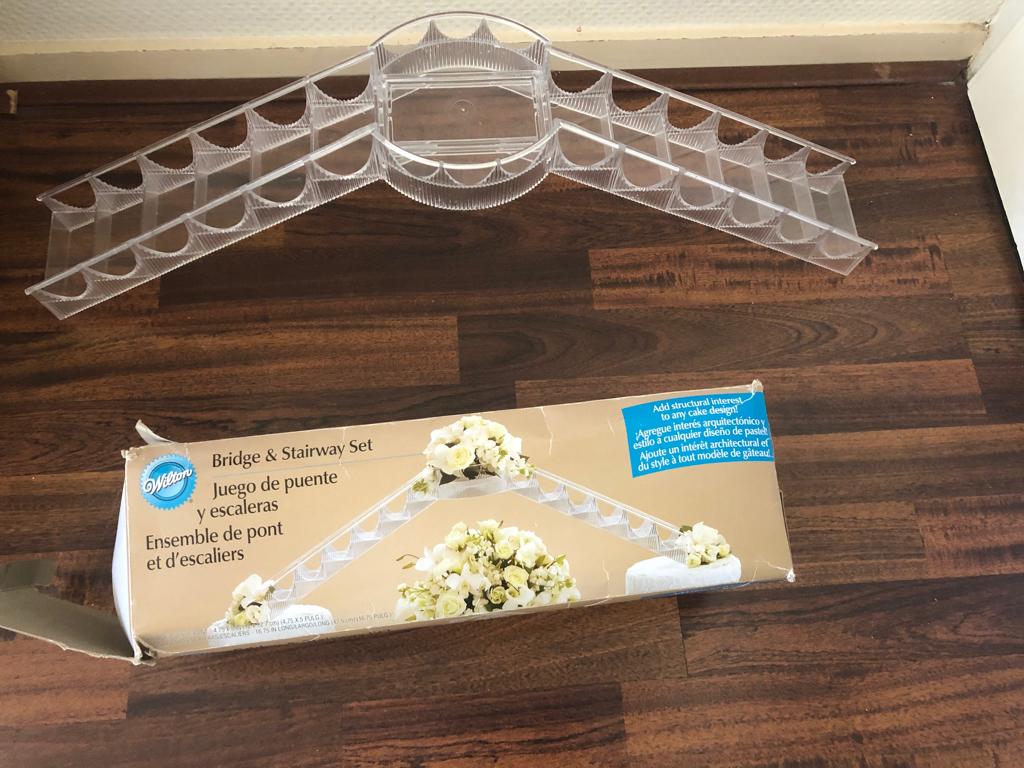 Brug trap set, Ophalen of Verzenden, Gebruikt, Cupcakes, Serveervorm