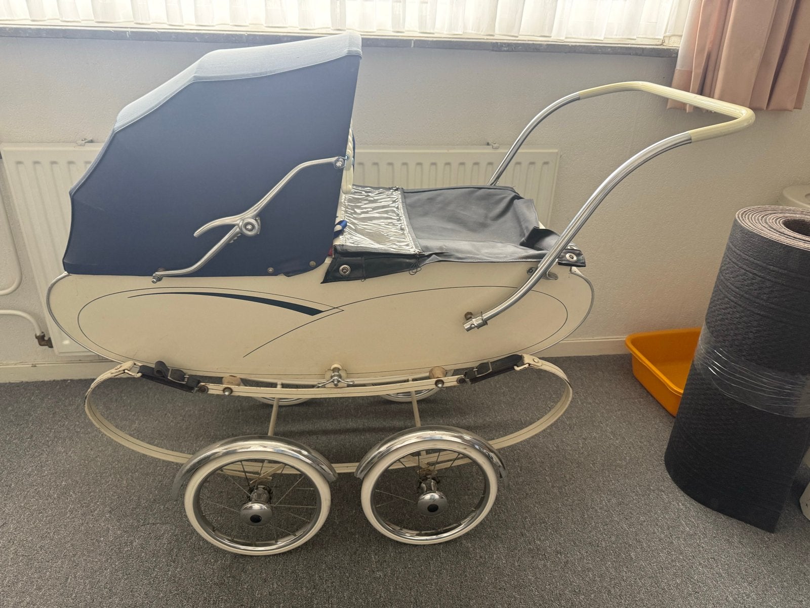 Vintage Kinderwagen - Crème met Blauw, Kinderen en Baby's, Ophalen of Verzenden, Gebruikt, Kinderwagen, Overige merken