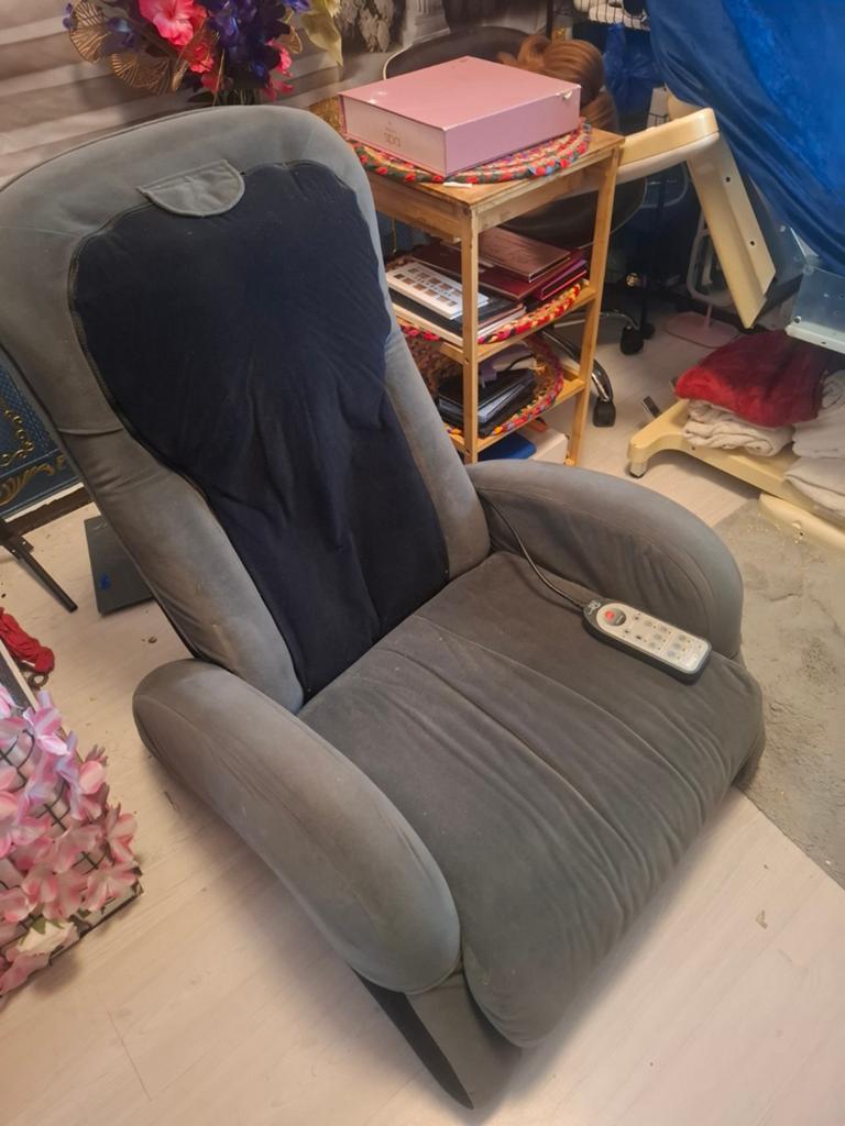 Comfortabele iJoy massagestoel, Modern, Comfort, Ophalen of Verzenden, Zo goed als nieuw, Eén