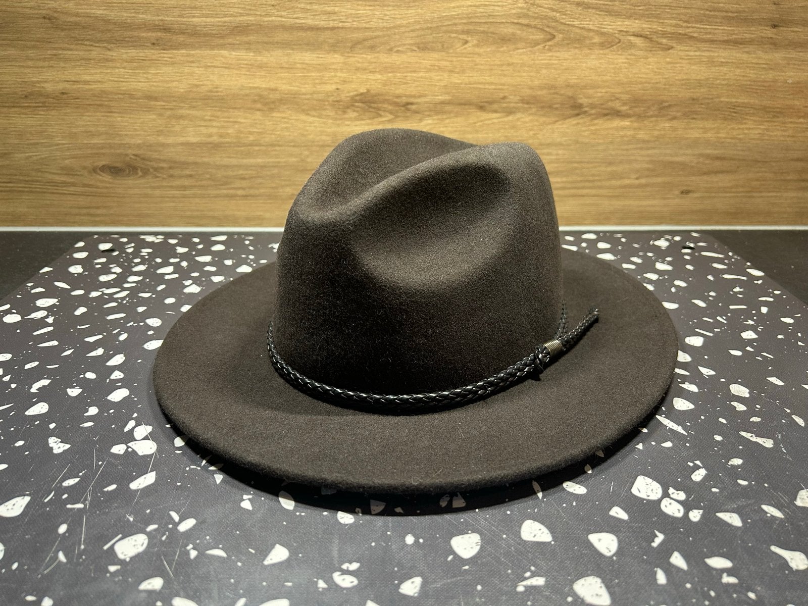 Stijlvolle Bruine Fedora Hoed - 100% Wol, Waterdicht, Ophalen of Verzenden, Zo goed als nieuw, One size fits all, Hoed
