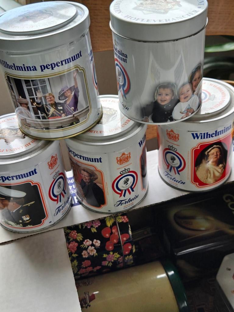 Blikken koningshuis, Verzamelen, Blikken, Ophalen, Overige