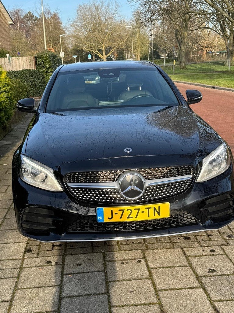 Mercedes-Benz C-Klasse C180 156pk 9G-TRONIC 2020 Zwart, 1497 cc, 1800 kg, Leder en Stof, Zwart