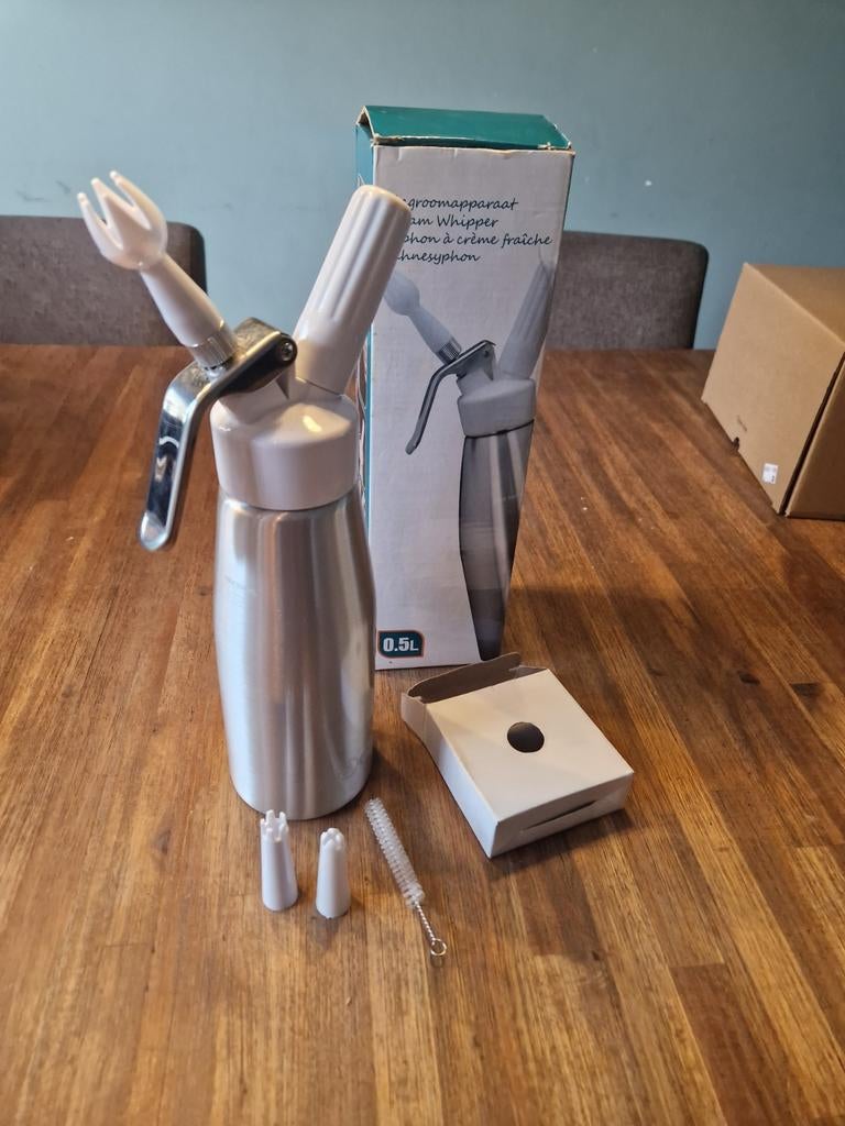 Slagroomapparaat 0.5L - Roestvrij staal, Overige typen, Zilver, Ophalen of Verzenden, Zo goed als nieuw