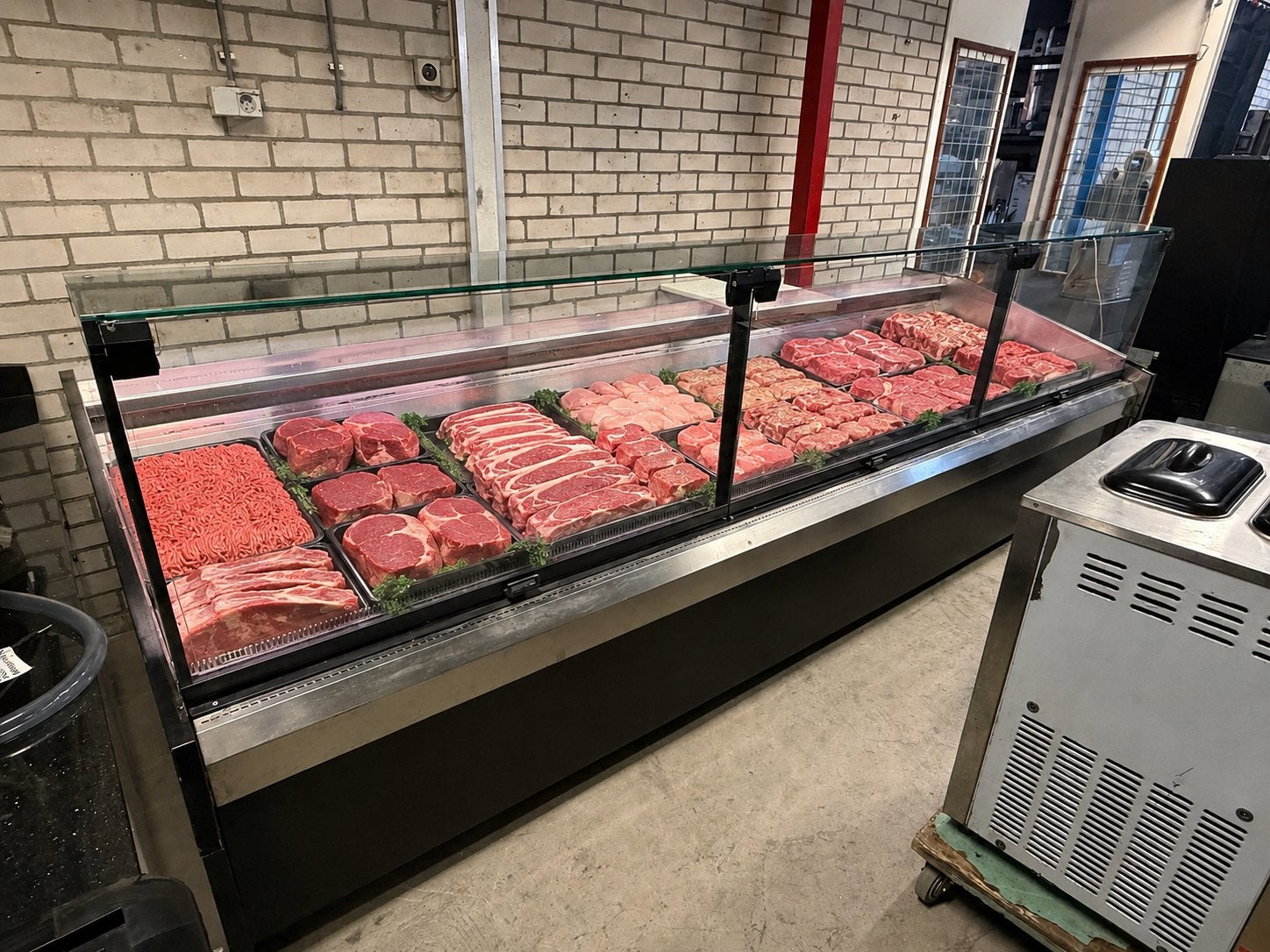Gekoelde plaat toonbank voor vlees | Slagers machines, Ophalen of Verzenden, Vrijstaand, Minder dan 60 cm, 160 cm of meer