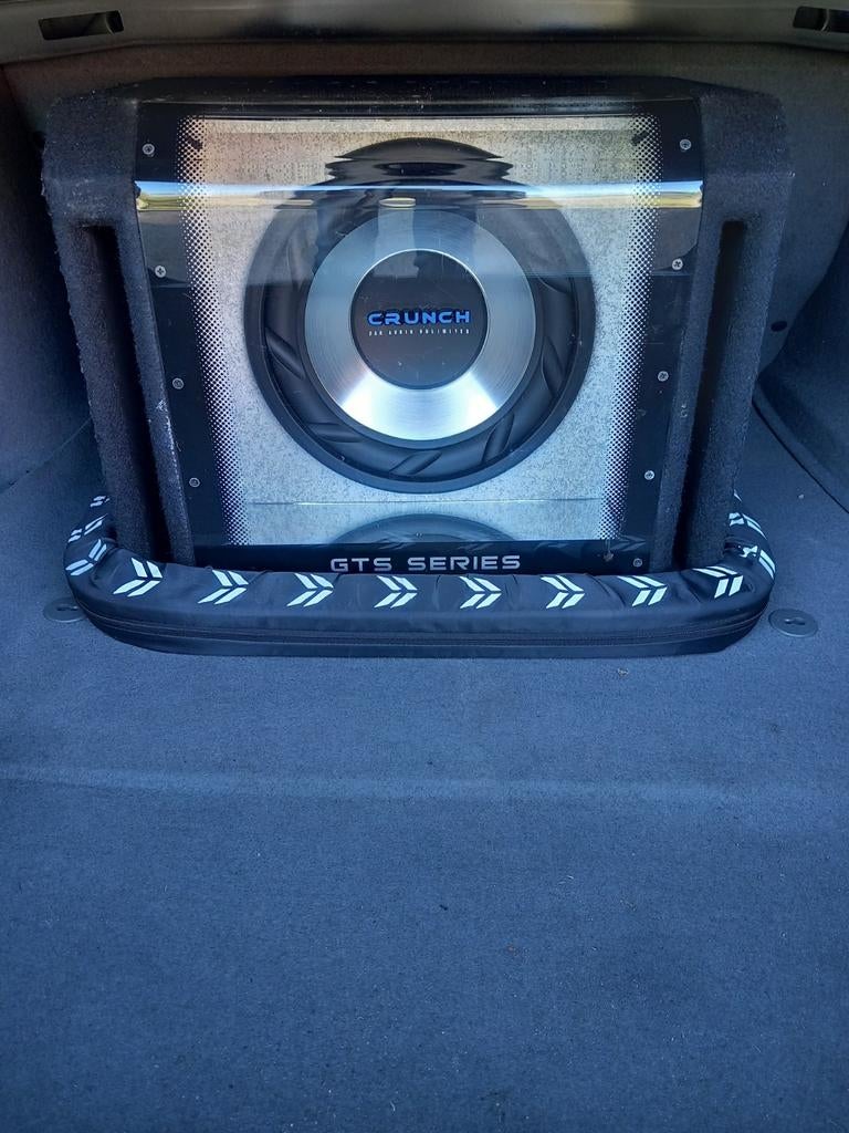 Crunch gts series subwoofer + versterker, Auto diversen, Autospeakers, Ophalen of Verzenden