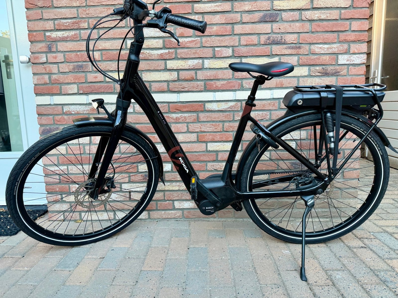 Koga  E-Nova Evo CP, Bosch middenmoter, riemaandrijving, Gebruikt, 47 tot 51 cm, 50 km per accu of meer, Ophalen
