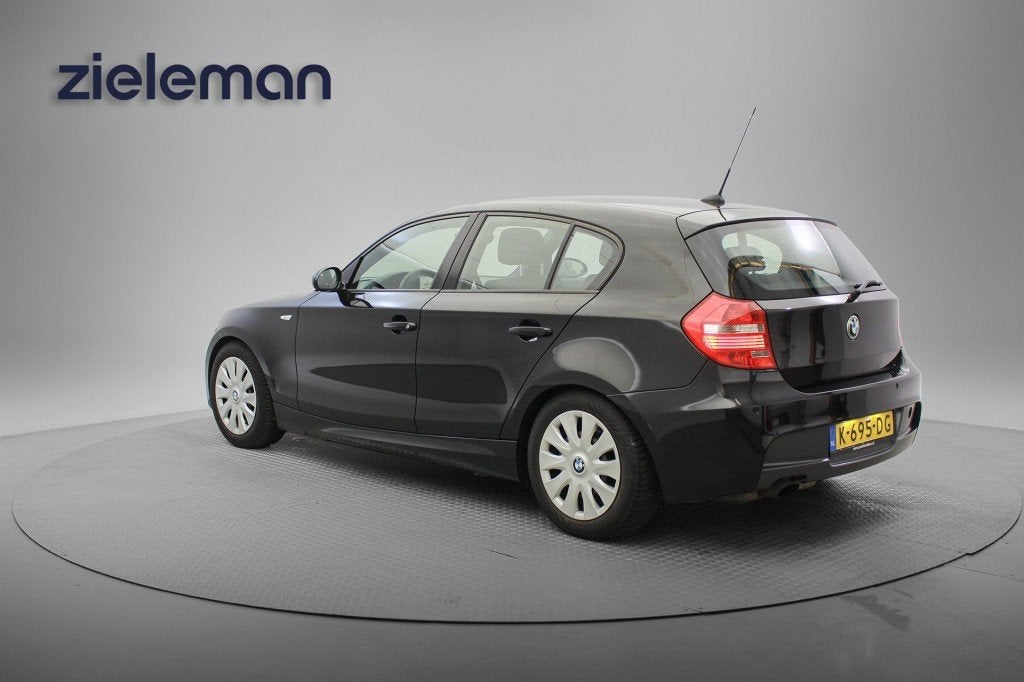Bmw 1-SERIE 116i - Airco, Half Leer, Stoelverwarming, Sports, 1-Serie, Euro 5, 4 cilinders, Met garantie (alle)