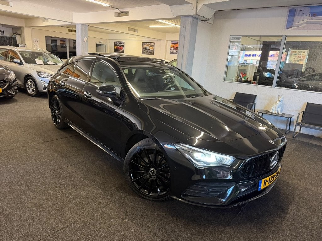 Mercedes-benz CLA-klasse Shooting Brake 250 e AMG Line*PANO*, Auto's, CLA, 77 km/l, Gebruikt, Euro 6