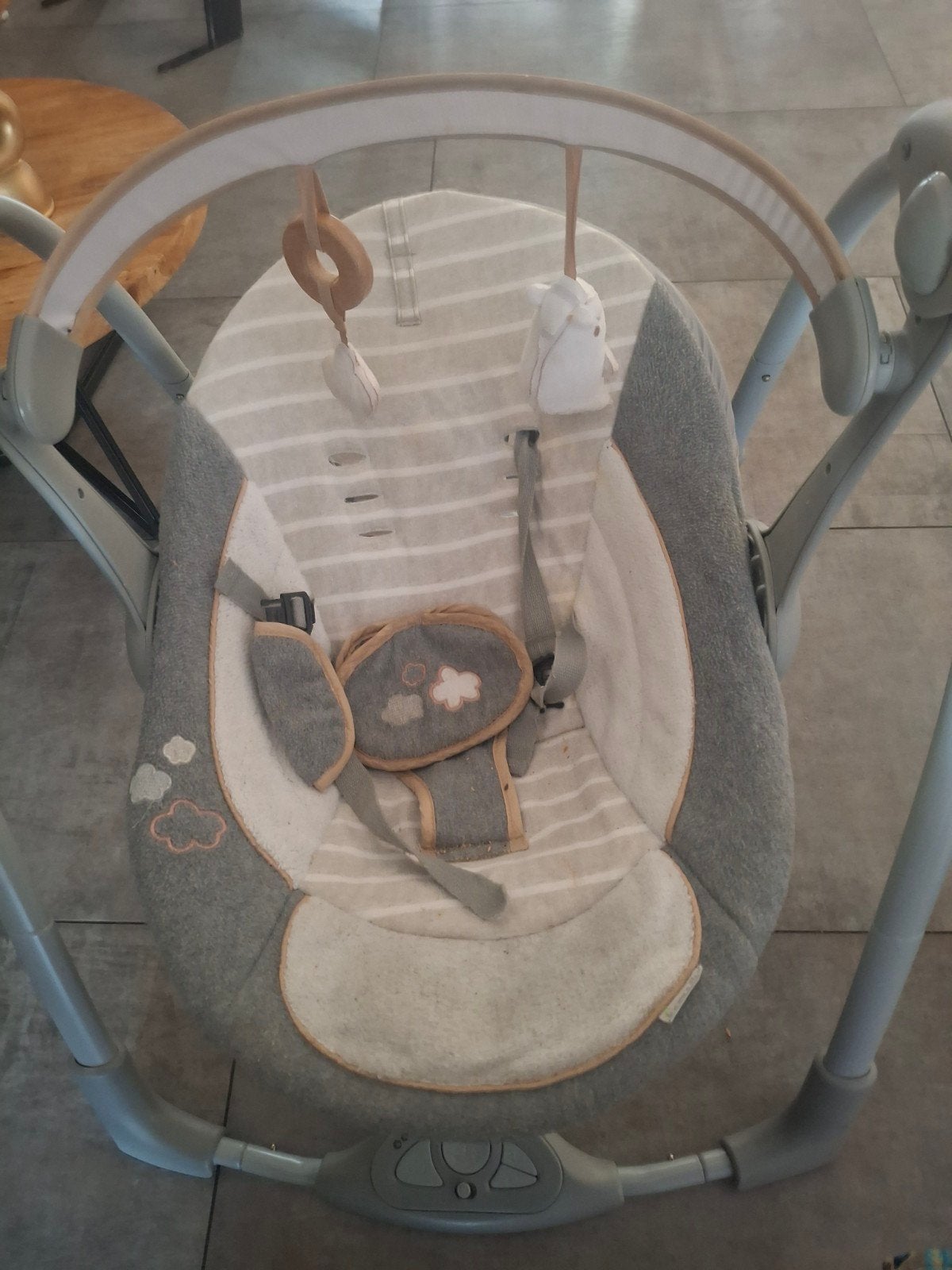 Ingenuity automatische wipstoel, Kinderen en Baby's, Wipstoeltjes, Gebruikt, Schommelstoel, Verstelbaar, Ophalen