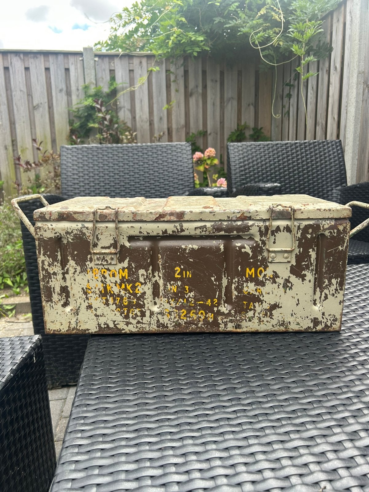 Britse 2 inch mortier kist 1942, Ophalen, Engeland, Kist of Geocache