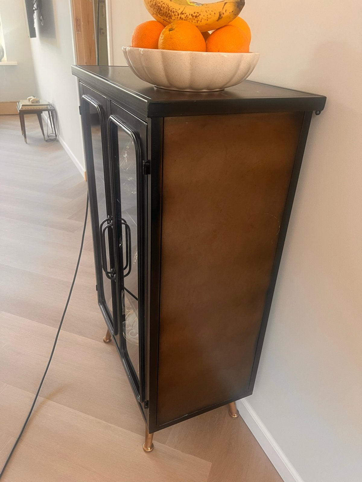 Dutchbone Vintage metalen kastje met glazen deuren, Ophalen, Gebruikt, 100 tot 150 cm, 50 tot 100 cm