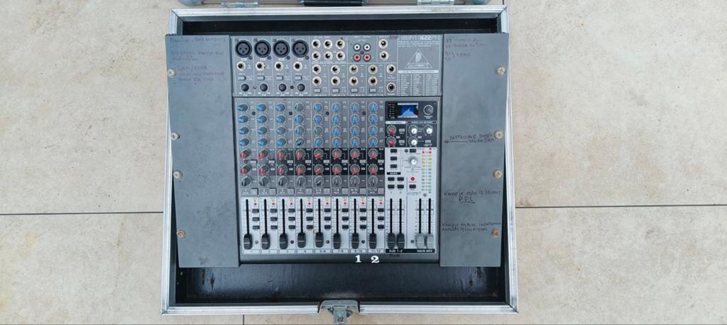 Behringer Xenyx 1622FX Mengpaneel in Flightcase, Muziek en Instrumenten, Ophalen of Verzenden
