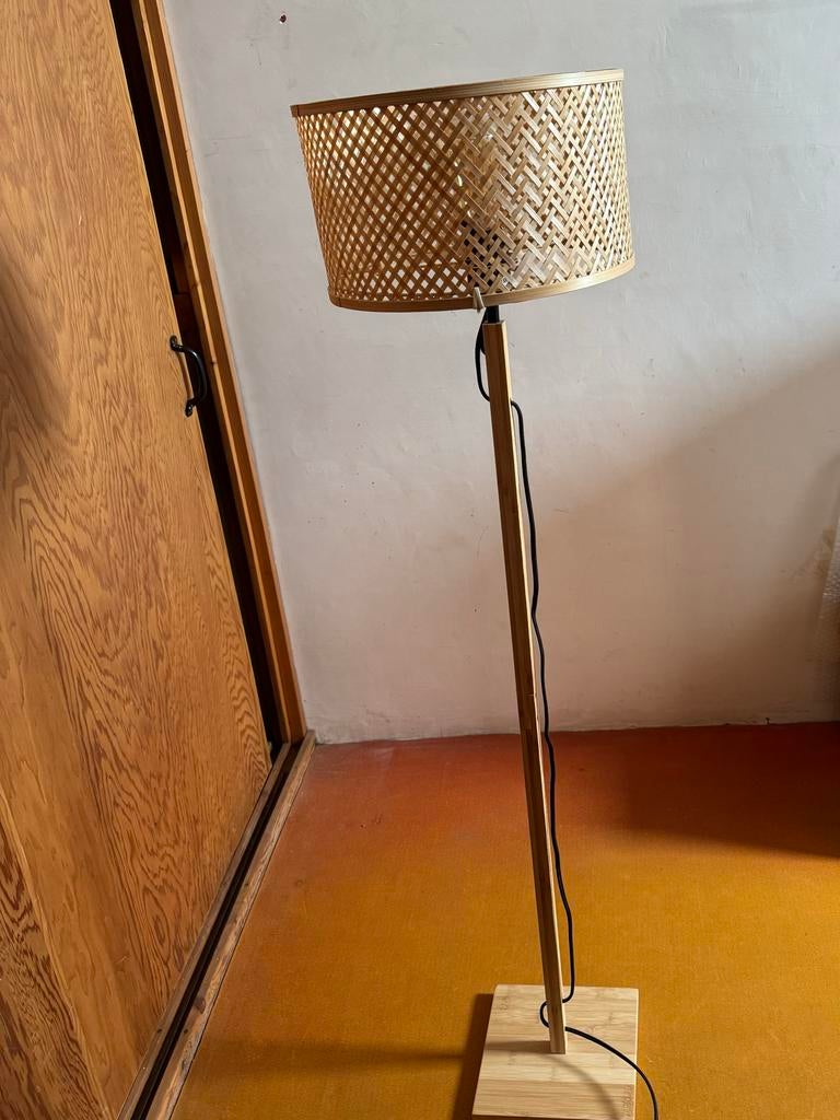 1-2 Bamboe vloerlampen - Dutch Home Label - Japandi stijl, Ophalen, Zo goed als nieuw, Hout, 100 tot 150 cm