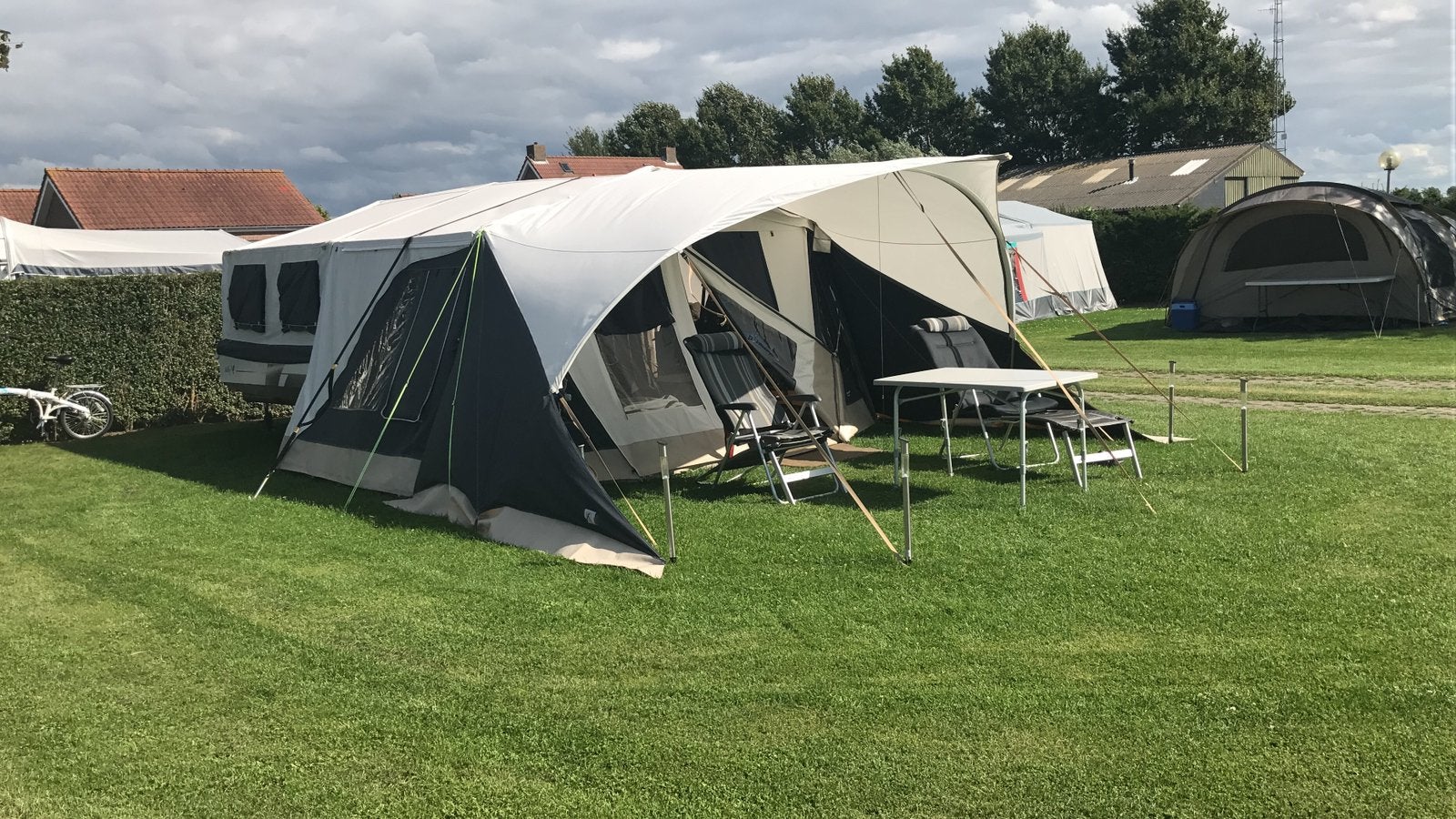 Zeer complete Combi Camp vouwwagen, Ophalen, Combi-Camp, Meerkleurig, Aanwezig