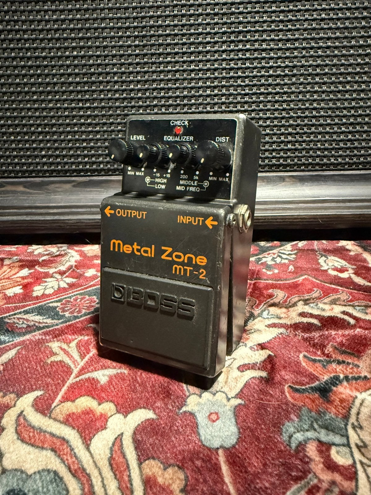 Boss MT-2 Metal Zone – Made in Taiwan – Road-Worn, Muziek en Instrumenten, Ophalen of Verzenden, Zo goed als nieuw, Distortion, Overdrive of Fuzz