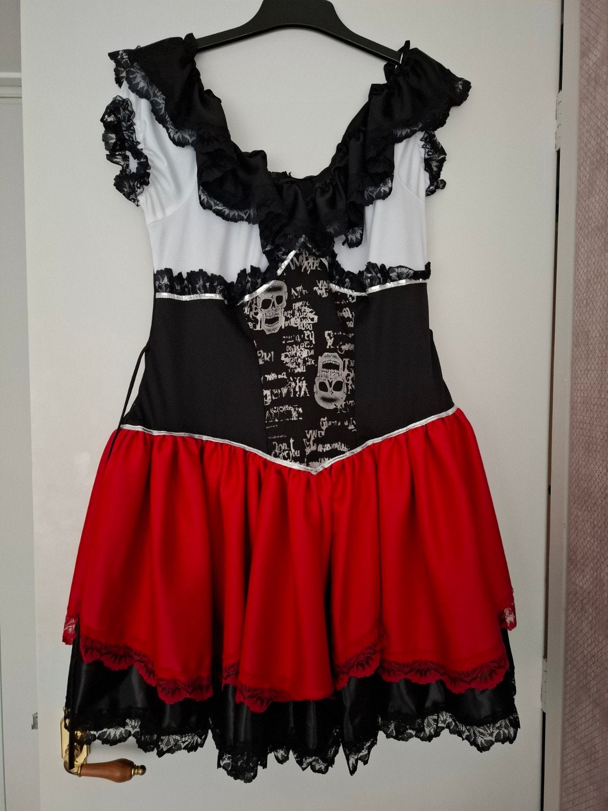 Halloween Dodenmasker Jurk met Accessoires Maat M, Kleding | Dames, Carnavalskleding en Feestkleding, Maat 42/44 (L), Ophalen of Verzenden