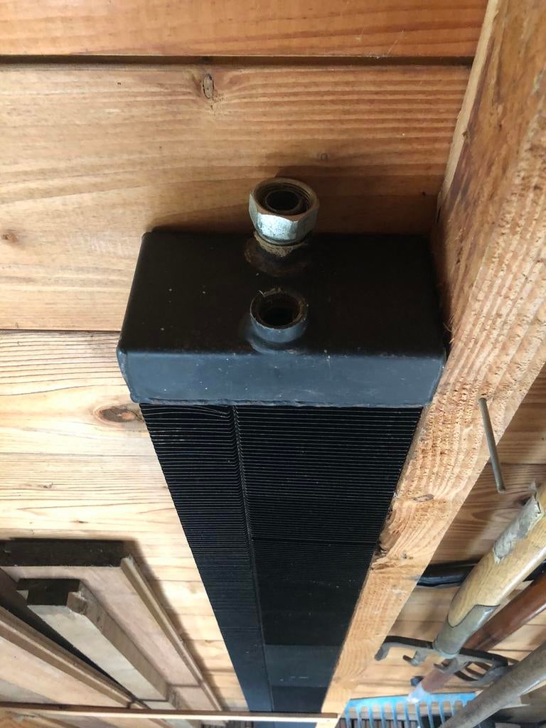 Confector radiator, Ophalen, Gebruikt, Minder dan 30 cm, Radiator