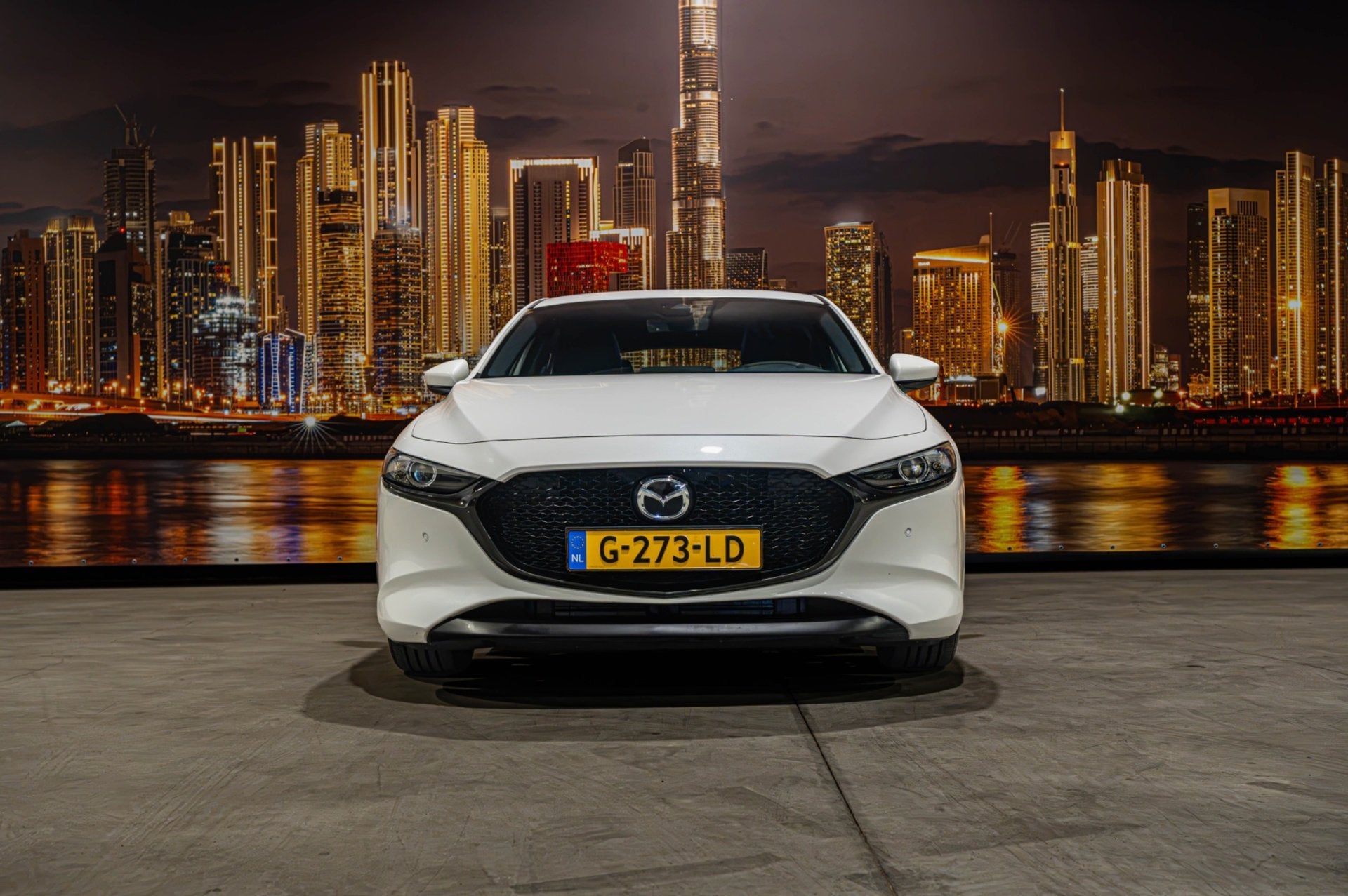 Mazda 3 2.0 e-SkyActiv-G M Hybrid 122 Comfort met Bose, Auto's, Gebruikt, Euro 6, 4 cilinders, Bedrijf