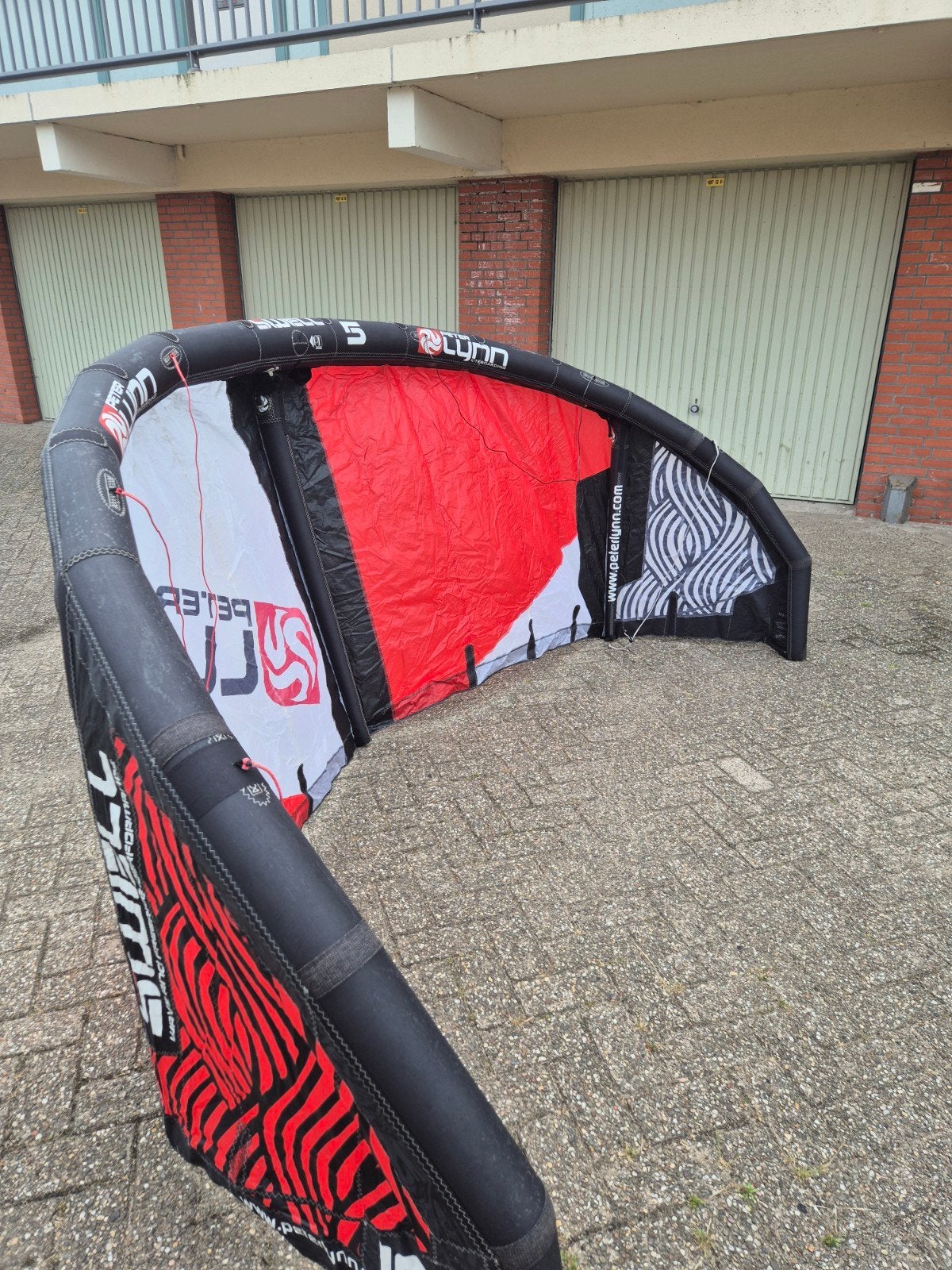 Peter Lynn Swell 5m kite met bar en lijnen, Ophalen, Gebruikt, 5 m², Kite