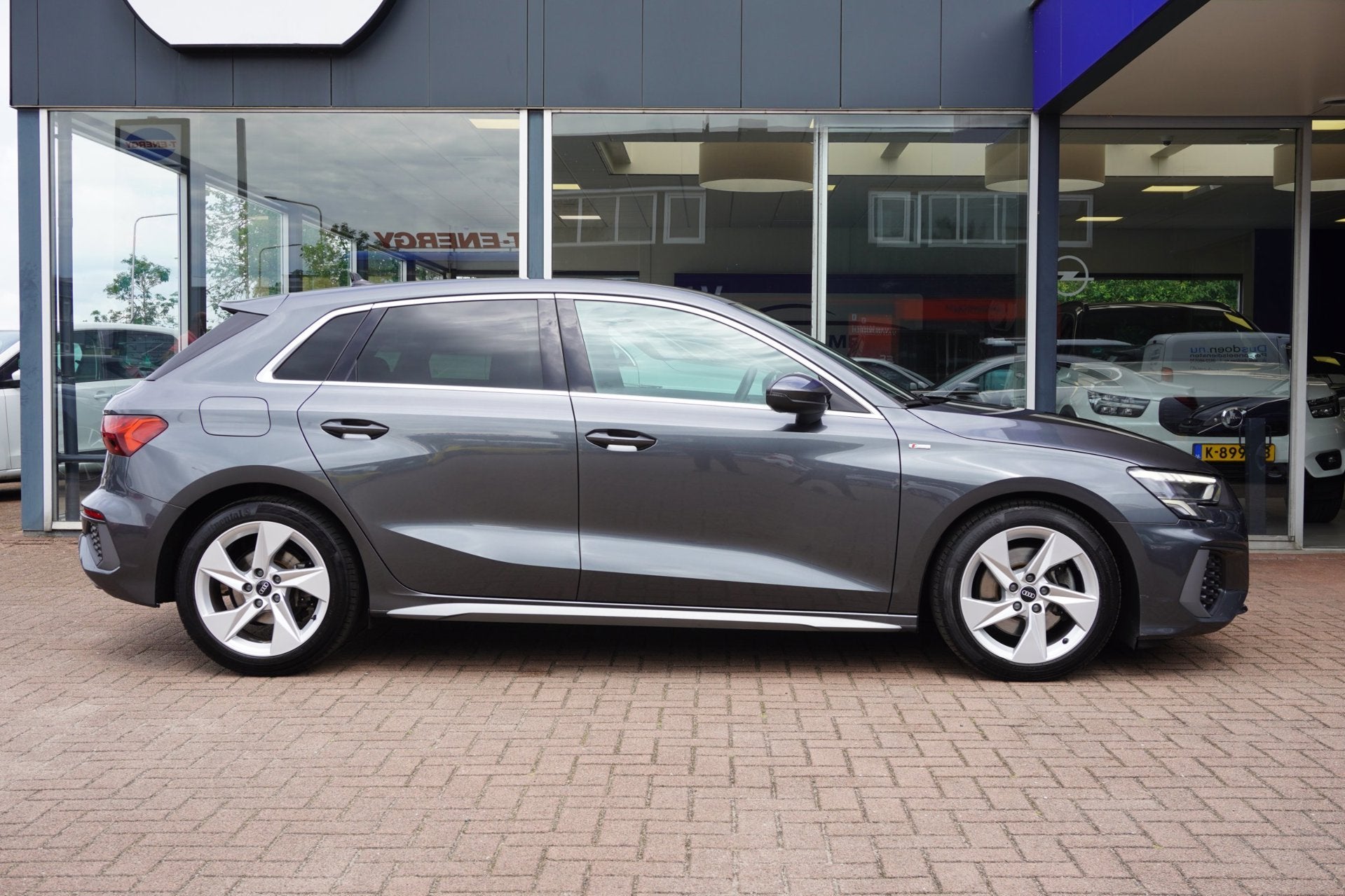 Audi A3 Sportback 35 TFSI S edition Automaat | Airco | Carpl, Auto's, Audi, 4 cilinders, 150 pk, Leder en Stof, Origineel Nederlands