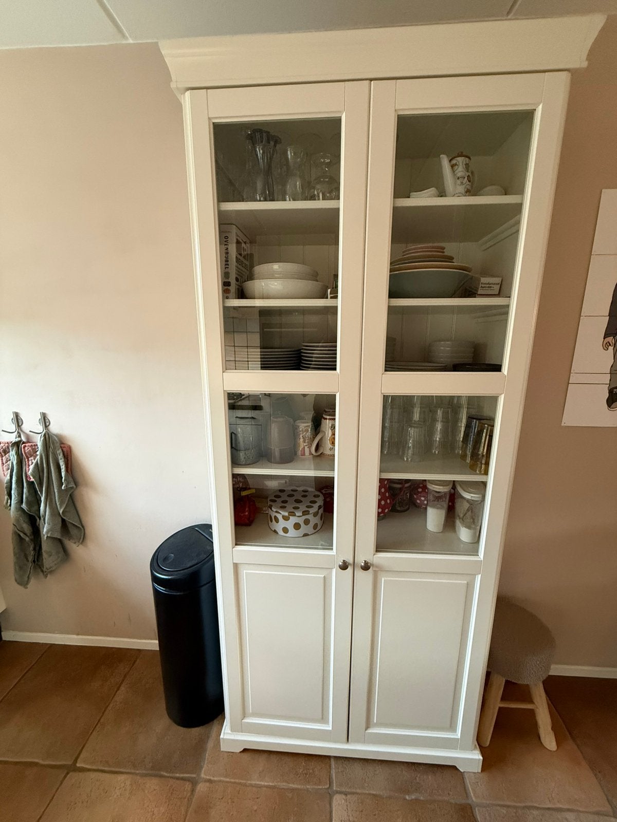 Ikea liatorp vitrinekast wit, Ophalen, 200 cm of meer, 50 tot 100 cm, 25 tot 50 cm
