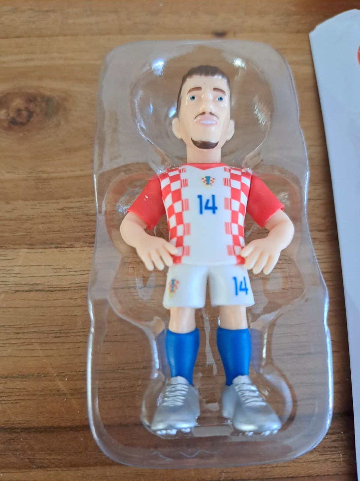 perisic poppetje psv shirt ticket az funko kroatie, Eén persoon