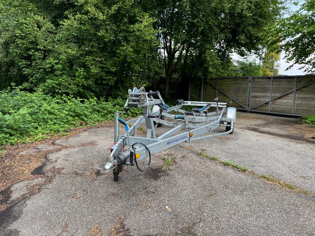 Kalf boot trailer, Ophalen, Minder dan 1500 kg, Sloepentrailer, 6 tot 9 meter