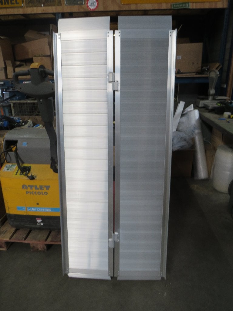 oprijplaat oprijplaten rijplaat rijplaten inklapbaar 184cm, Torso.com, Nieuw, Zandhaarweg, Ophalen of Verzenden