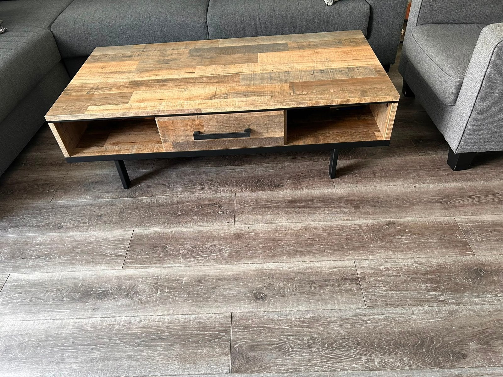 Mooie en Robuuste Salontafel, Ophalen, Industriele, 50 tot 100 cm, Zo goed als nieuw