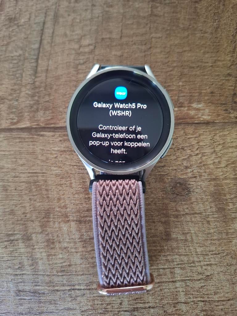 Samsung Galaxy Watch 5 pro, Sieraden, Tassen en Uiterlijk, Smartwatches, Ophalen, Zo goed als nieuw, Zwart, Android