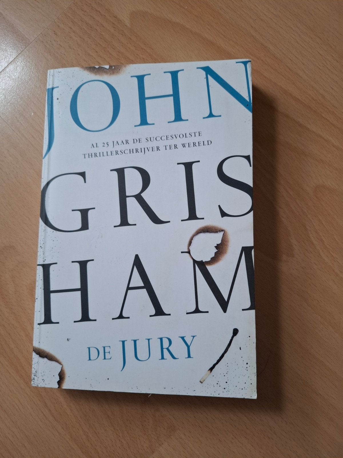 John Grisham de jury, Ophalen of Verzenden, Zo goed als nieuw