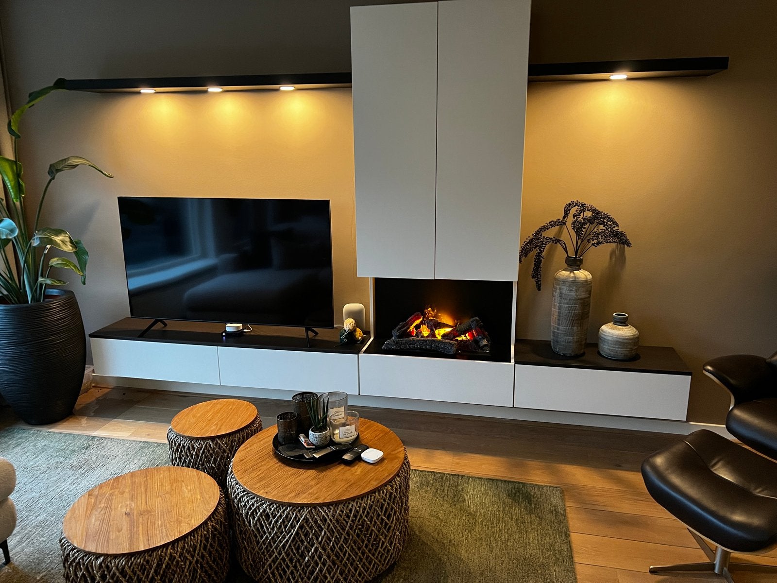 TV meubel met damp openhaard en LED spots, Ophalen, Overige materialen, Gebruikt, 200 cm of meer