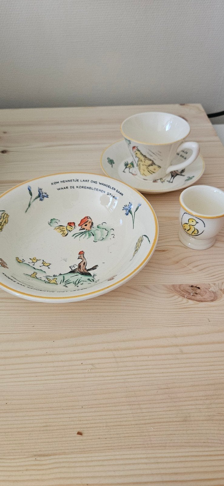 kinderservice familie kakelbond, Antiek en Kunst, Antiek | Servies compleet, Ophalen of Verzenden