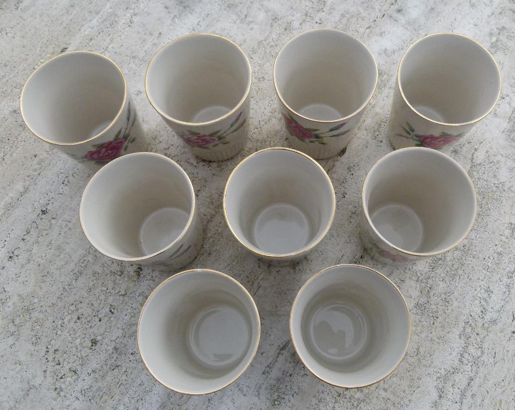 2 Sets van 6 Super Mooie Rozen Bekers met Roos en Roosjes, Overige typen, Nieuw, Ophalen of Verzenden, Wedgwood